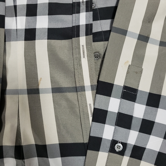 AUTHENTIC | Burberry Striped | Button-up Shirt - Picture 5 of 13
